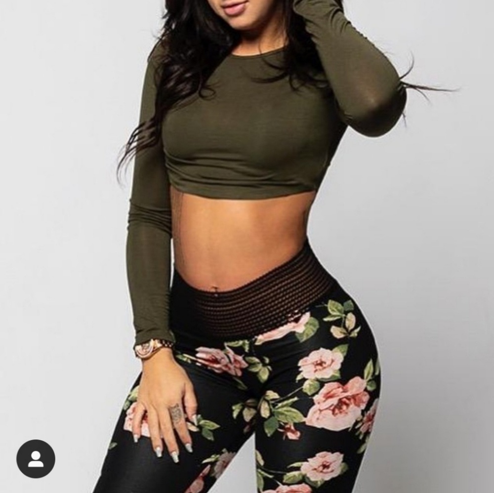 SOLD! Cute Booty Lounge - Booty Scrunch Medium